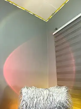 Katy  Perry online show from October 15, 2025, 5:07 am