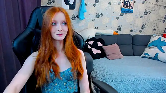 Snapshot of lakmsrrrmrrr chatting on February 9, 2025, 10:20 am lakmsrrrmrrr online show from February 9, 2025, 10:20 am