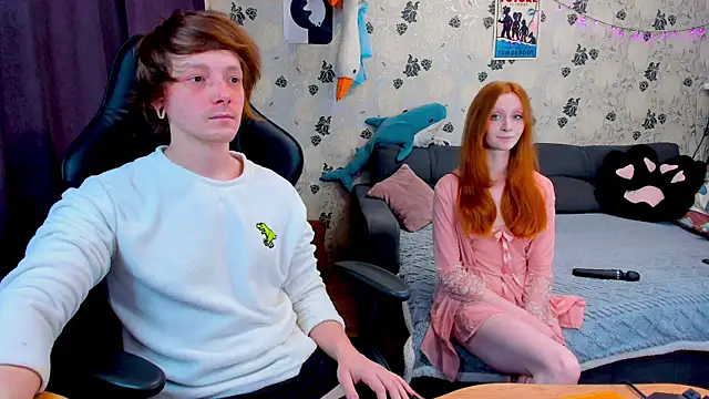 Snapshot of lakmsrrrmrrr chatting on February 27, 2025, 11:20 am lakmsrrrmrrr online show from February 27, 2025, 11:20 am