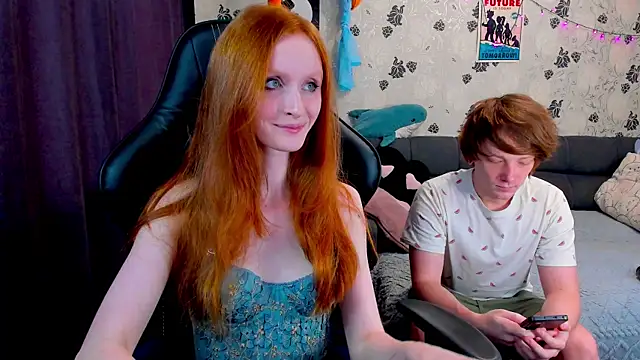 Snapshot of lakmsrrrmrrr chatting on March 5, 2025, 9:27 am lakmsrrrmrrr online show from March 5, 2025, 9:27 am