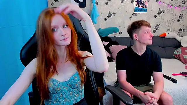 Snapshot of lakmsrrrmrrr chatting on March 21, 2025, 9:45 am lakmsrrrmrrr online show from March 21, 2025, 9:45 am