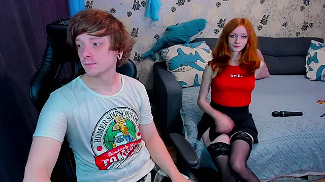 Snapshot of lakmsrrrmrrr chatting on November 3, 2025, 10:16 am lakmsrrrmrrr online show from November 3, 2025, 10:16 am