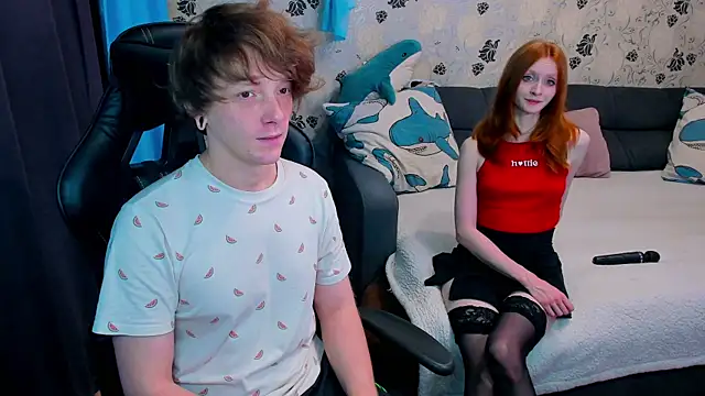 Snapshot of lakmsrrrmrrr chatting on November 9, 2025, 10:13 am lakmsrrrmrrr online show from November 9, 2025, 10:13 am