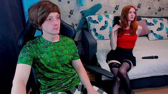 Snapshot of lakmsrrrmrrr chatting on November 25, 2025, 9:53 am lakmsrrrmrrr online show from November 25, 2025, 9:53 am