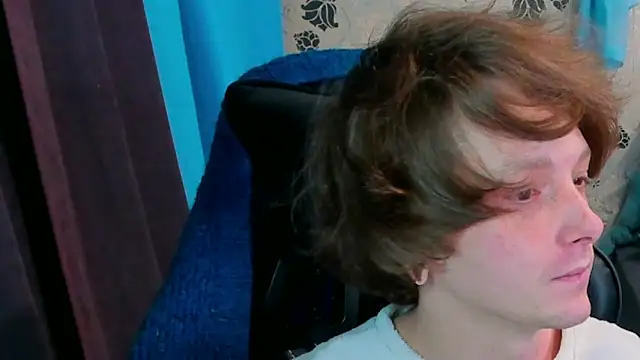 Snapshot of lakmsrrrmrrr chatting on December 3, 2025, 10:02 am lakmsrrrmrrr online show from December 3, 2025, 10:02 am