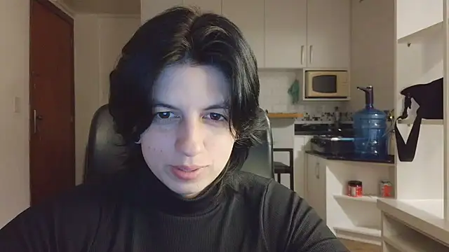 kyslrana online show from July 17, 2026, 5:36 am