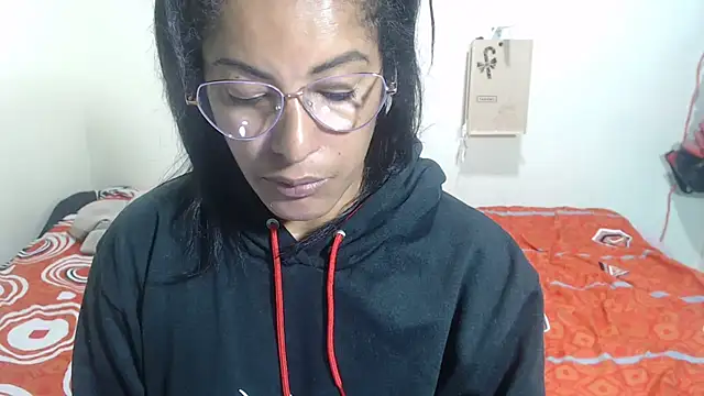kateleyagrey online show from May 24, 2026, 10:31 am