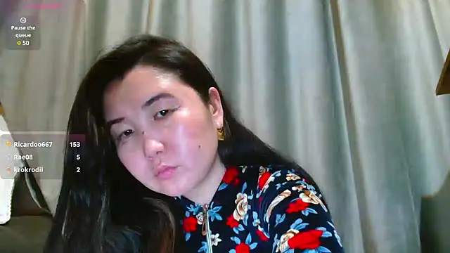 Snapshot of Bet_Lu chatting on December 19, 2024, 2:02 pm Bet Lu online show from December 19, 2024, 2:02 pm