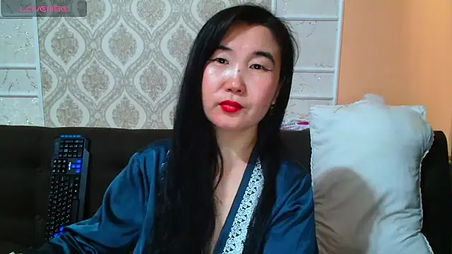 Snapshot of Bet_Lu chatting on February 18, 2025, 9:32 am Bet Lu online show from February 18, 2025, 9:32 am