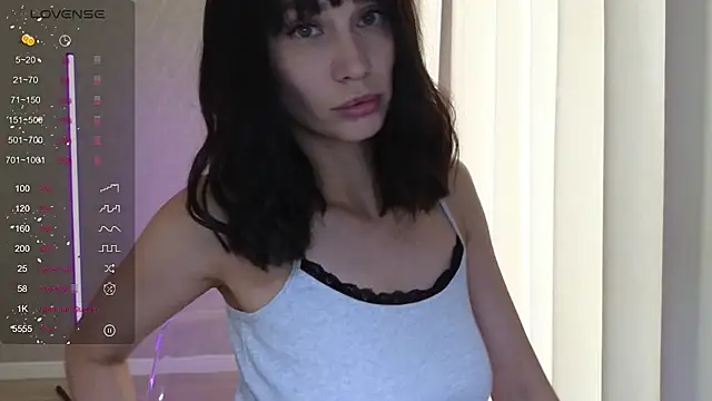 Alice Wonders online show from October 16, 2025, 8:48 am