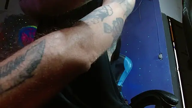 Tatted21xxx online show from February 4, 2025, 3:47 pm