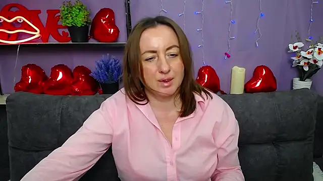 Snapshot of Abby_Taylorr chatting on March 7, 2025, 10:45 am Abby Taylorr online show from March 7, 2025, 10:45 am