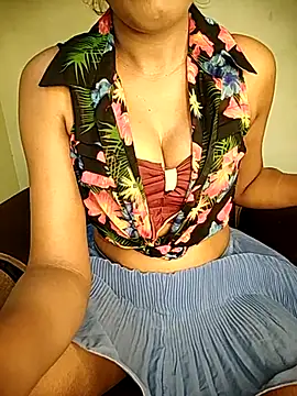 Indian-Squirt online show from March 18, 2025, 3:53 am