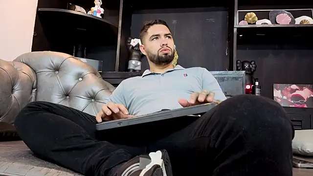 matteosantos online show from March 3, 2026, 12:00 pm