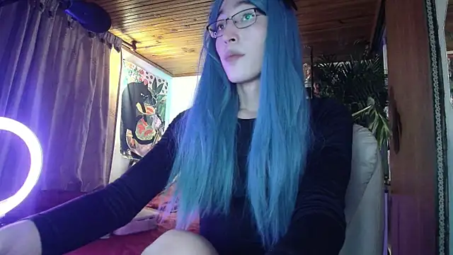 NicoleCortez online show from June 19, 2026, 2:16 am