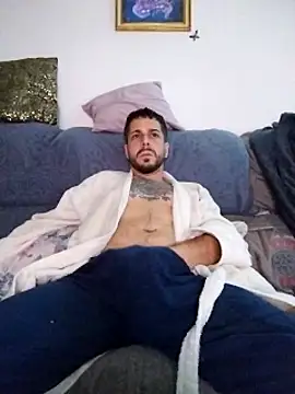 LoGaNfree88 online show from January 22, 2025, 5:06 pm