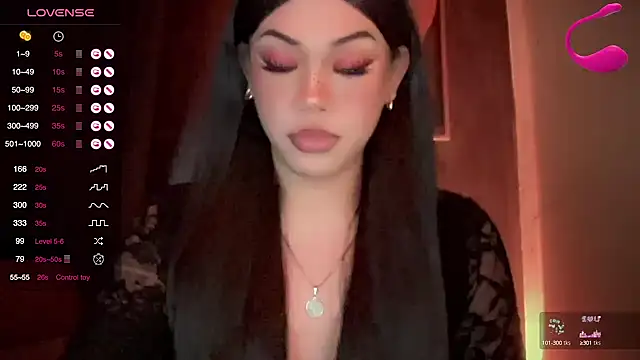 Snapshot of madam_agnes1 chatting on September 17, 2025, 10:39 am madam agnes1 online show from September 17, 2025, 10:39 am