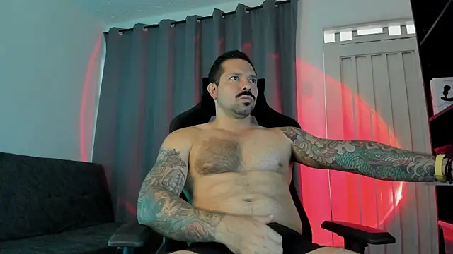 Pierre Vidal online show from November 25, 2025, 8:42 pm