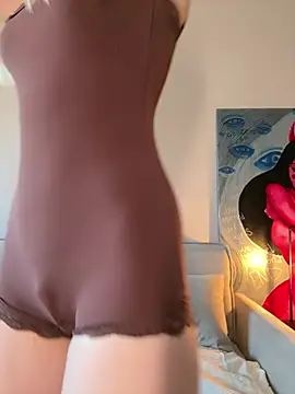 MariaTull online show from May 13, 2026, 3:53 pm