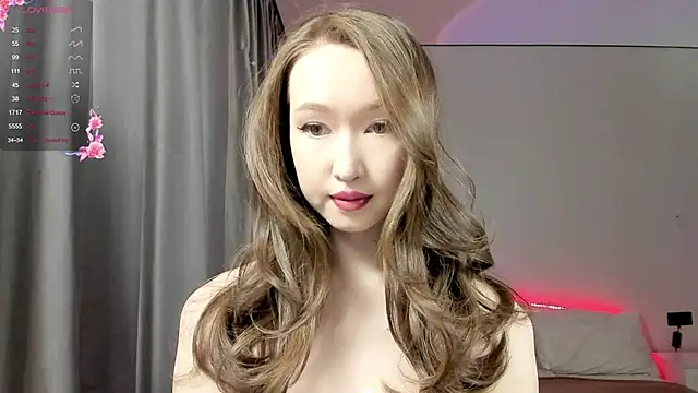  luna 022 online show from March 11, 2025, 3:45 pm