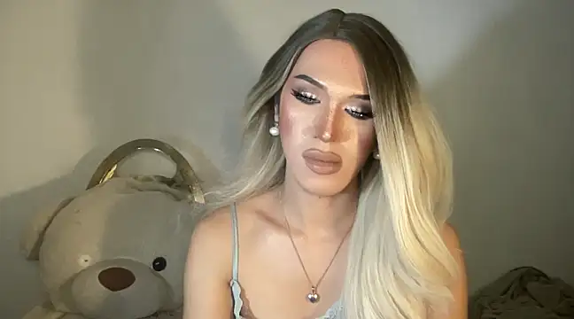 Ts glamxxxx online show from February 12, 2025, 7:13 am