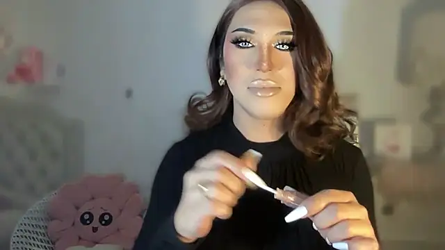 Ts glamxxxx online show from October 12, 2025, 1:26 am