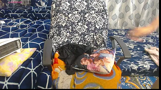 Snapshot of sexyrihana1 chatting on December 18, 2024, 9:14 am sexyrihana1 online show from December 18, 2024, 9:14 am