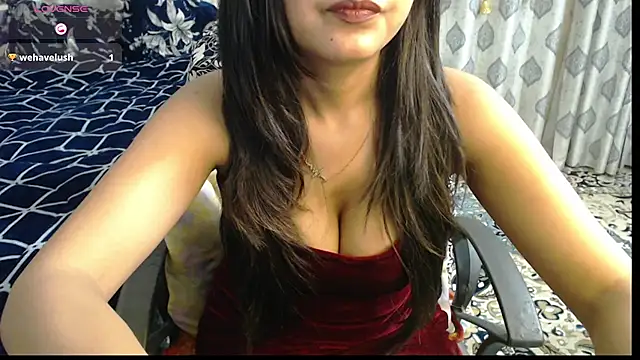 Snapshot of sexyrihana1 chatting on February 25, 2025, 8:14 am sexyrihana1 online show from February 25, 2025, 8:14 am