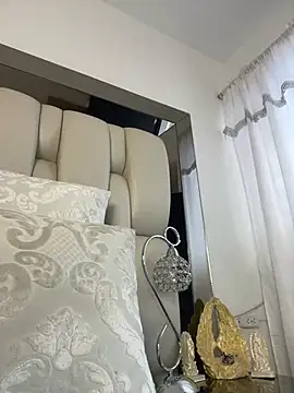 ALISSON FOXXX1 online show from March 19, 2025, 4:55 pm