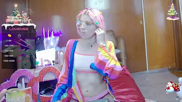 Skinygirl online show from January 27, 2025, 4:20 am