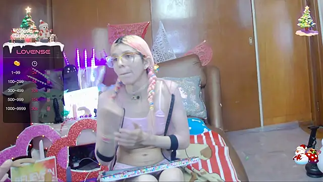 Skinygirl online show from February 23, 2025, 3:45 am