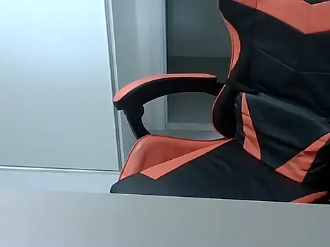 Juninho10c online show from November 17, 2025, 12:11 pm