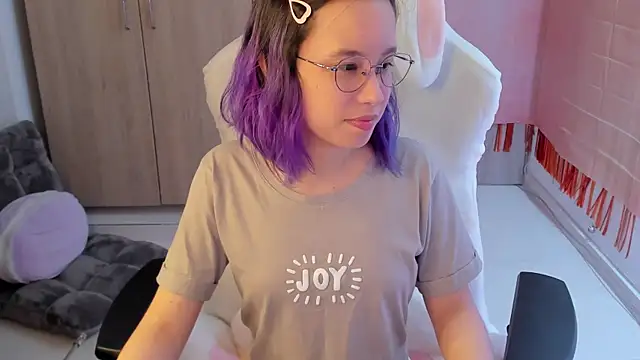 Anto herrera online show from March 26, 2026, 1:01 am