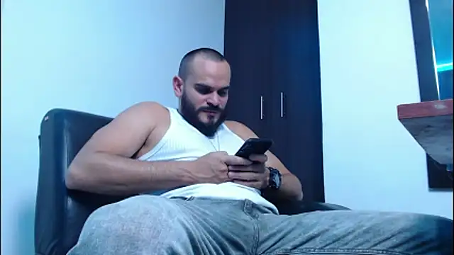 Snapshot of cowboyht chatting on May 28, 2026, 2:53 am cowboyht online show from May 28, 2026, 2:53 am