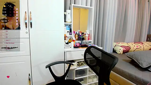 FuckDollNicky online show from December 10, 2024, 5:39 am