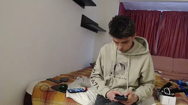 OnlySolovicio online show from March 27, 2026, 8:30 pm