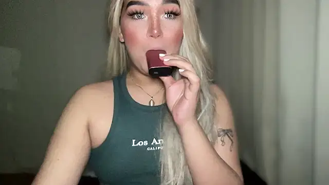 MissCataleyaxxx online show from March 13, 2025, 1:21 am