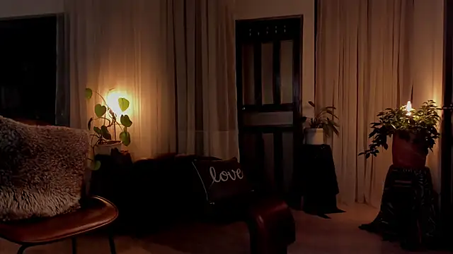 Snapshot of goddes_helena chatting on April 25, 2026, 11:02 pm goddes helena online show from April 25, 2026, 11:02 pm