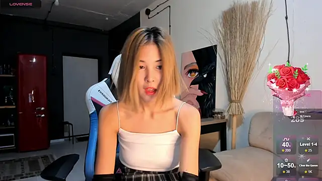 Snapshot of cho_nando chatting on February 10, 2025, 1:55 pm cho nando online show from February 10, 2025, 1:55 pm