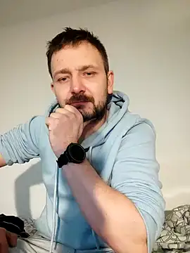 Snapshot of bartek1989209 chatting on March 11, 2025, 9:48 pm bartek1989209 online show from March 11, 2025, 9:48 pm