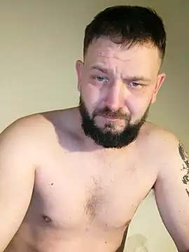 Snapshot of bartek1989209 chatting on January 9, 2026, 12:46 am bartek1989209 online show from January 9, 2026, 12:46 am