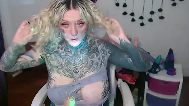 SLOPPYTITSS online show from March 11, 2026, 11:16 am