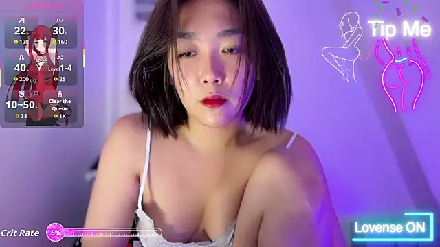 Snapshot of TR4NSCUTI3 chatting on May 23, 2026, 8:13 pm TR4NSCUTI3 online show from May 23, 2026, 8:13 pm
