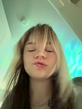 Cutiepiespanks online show from March 5, 2026, 4:58 pm