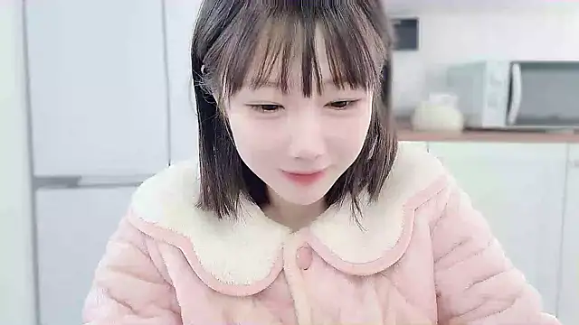 Villagechief online show from December 18, 2024, 1:15 am