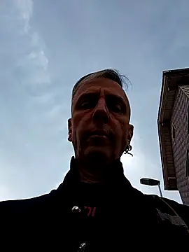 seelengleich online show from November 14, 2025, 2:38 pm