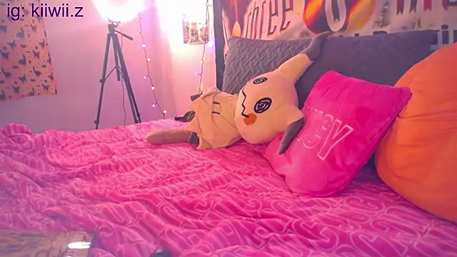 Snapshot of N1NT3NDH03 chatting on February 27, 2025, 4:31 am N1NT3NDH03 online show from February 27, 2025, 4:31 am