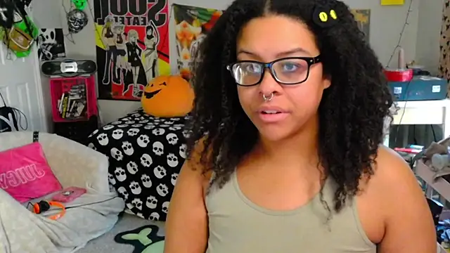 Snapshot of N1NT3NDH03 chatting on September 11, 2025, 2:06 pm N1NT3NDH03 online show from September 11, 2025, 2:06 pm