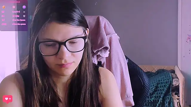 MollyLollipop online show from March 26, 2026, 5:46 am