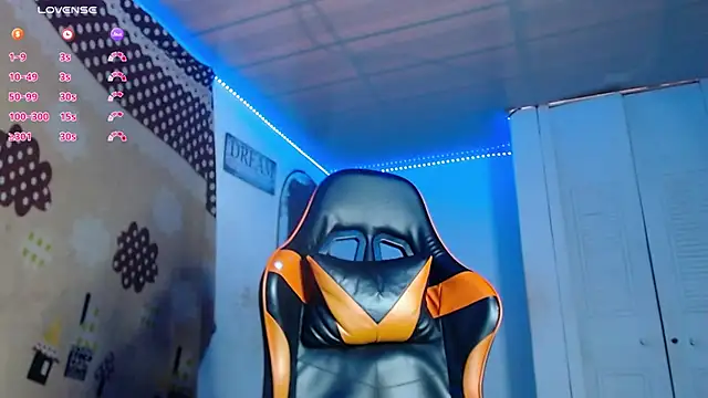 Adam Hudsond online show from November 30, 2025, 10:03 pm